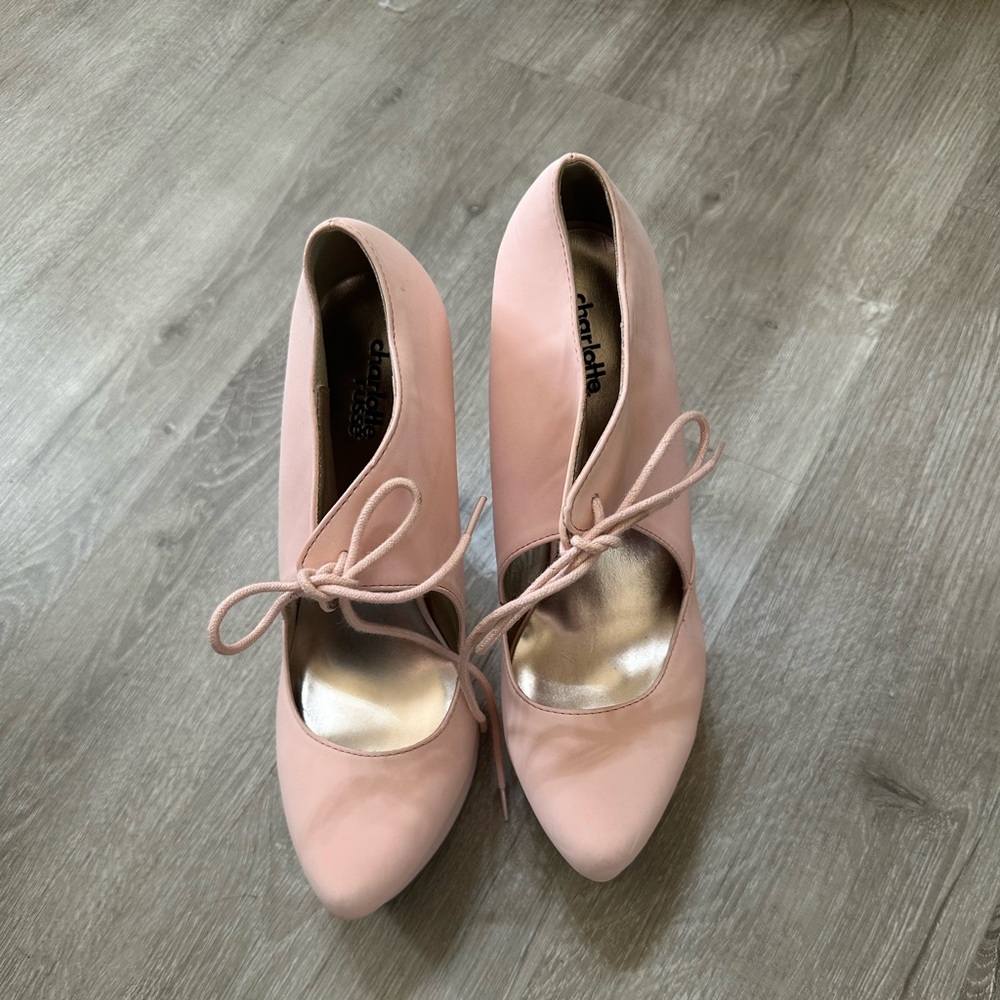 Light baby pink high heels